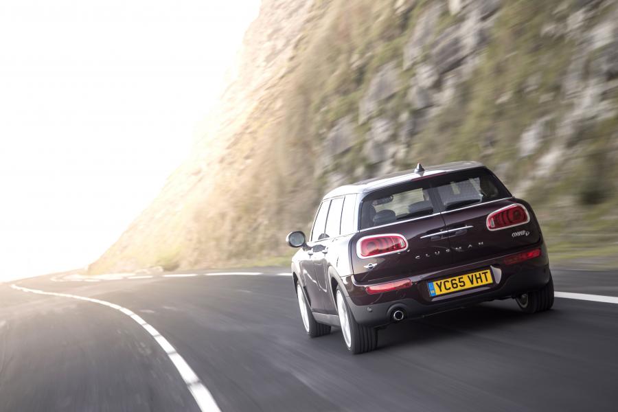  Mini Cooper D Clubman 2015 года  (UK) (фото 53 из 127)